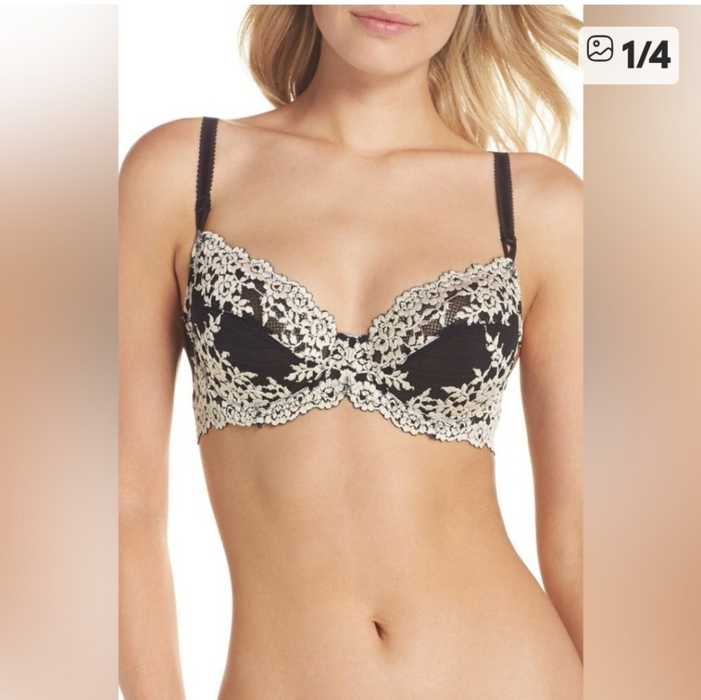 Wacoal Brown and White Lace Bra